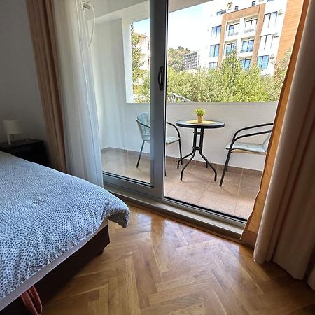 Apartments Mitende Budva Bagian luar foto