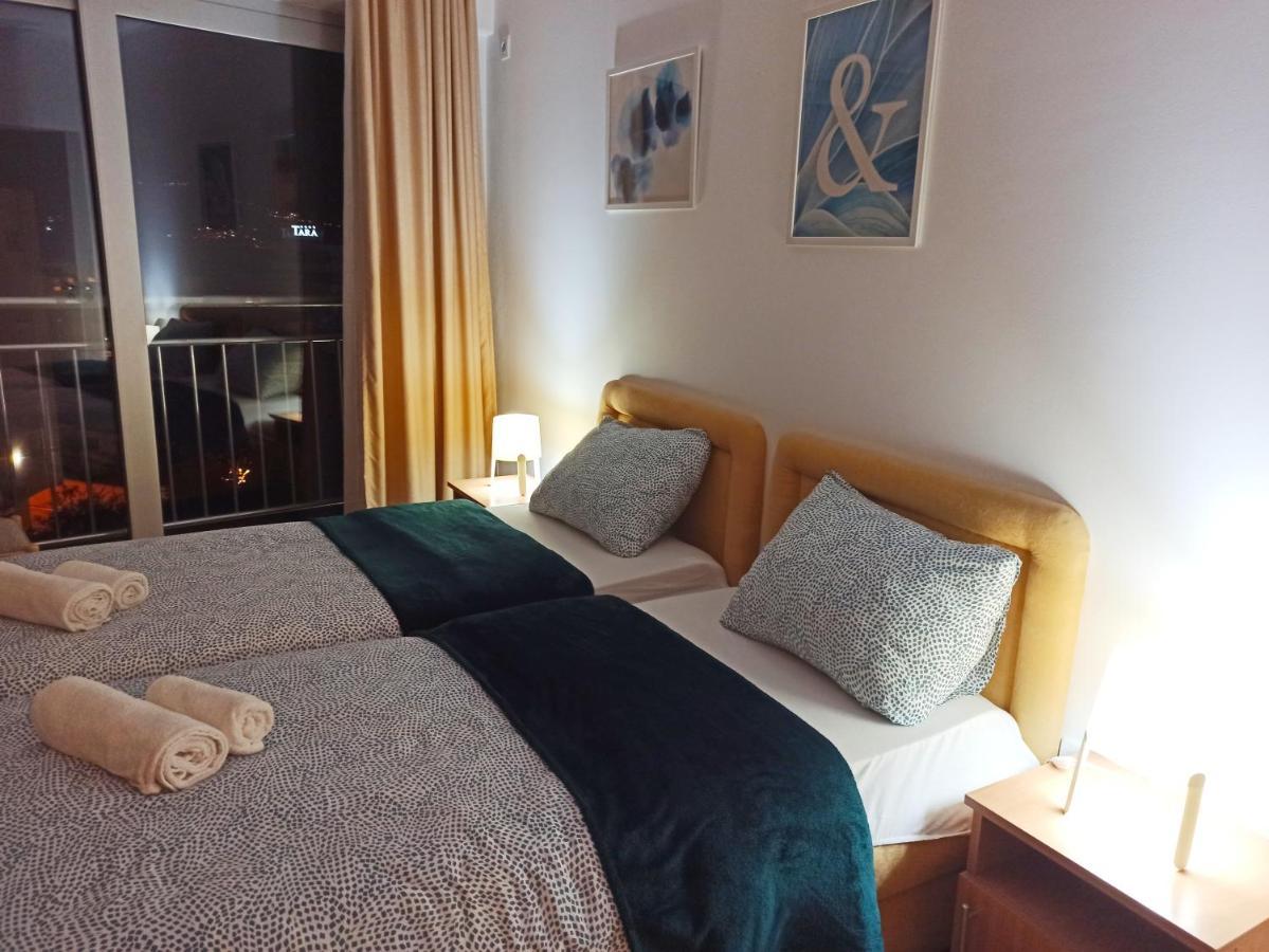 Apartments Mitende Budva Bagian luar foto