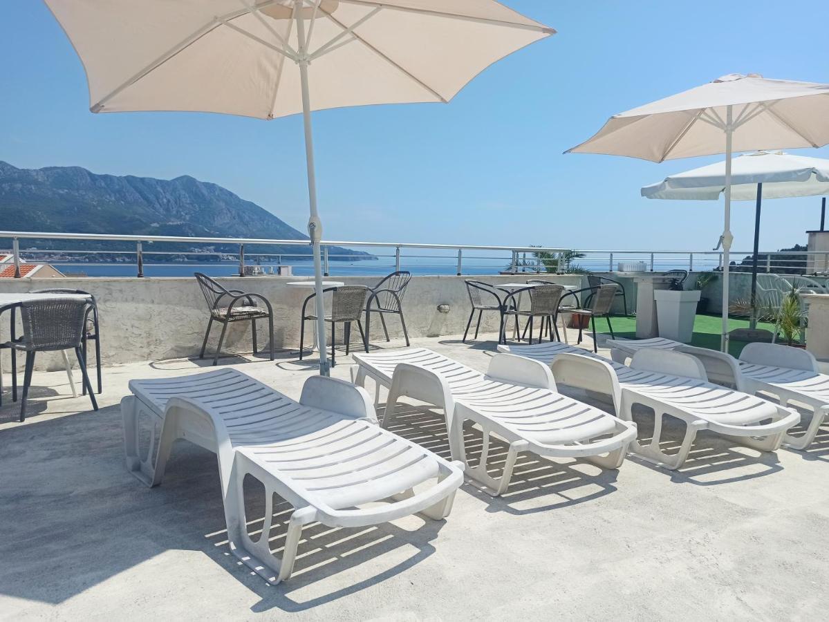 Apartments Mitende Budva Bagian luar foto
