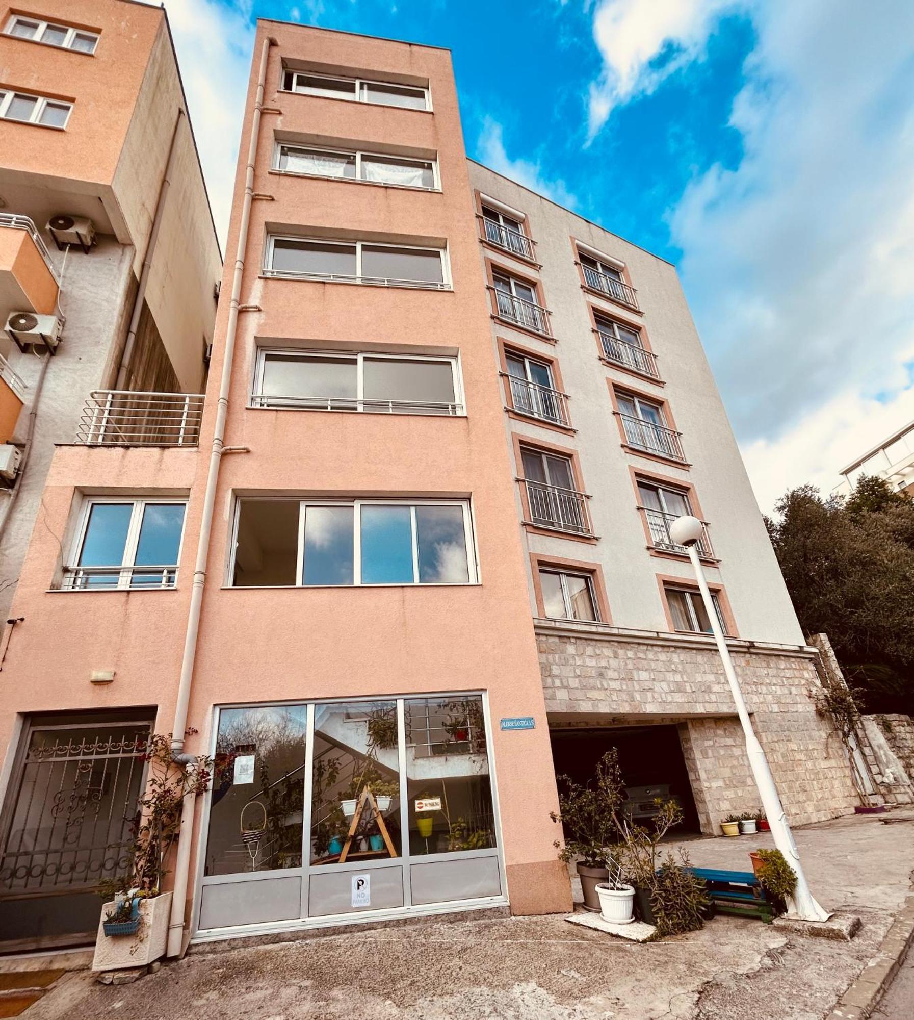 Apartments Mitende Budva Bagian luar foto