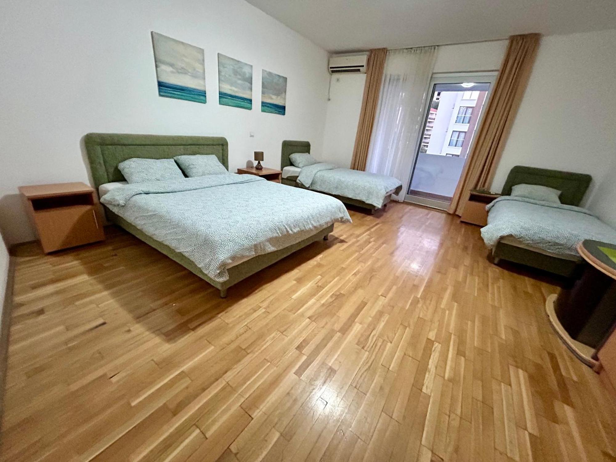 Apartments Mitende Budva Bagian luar foto