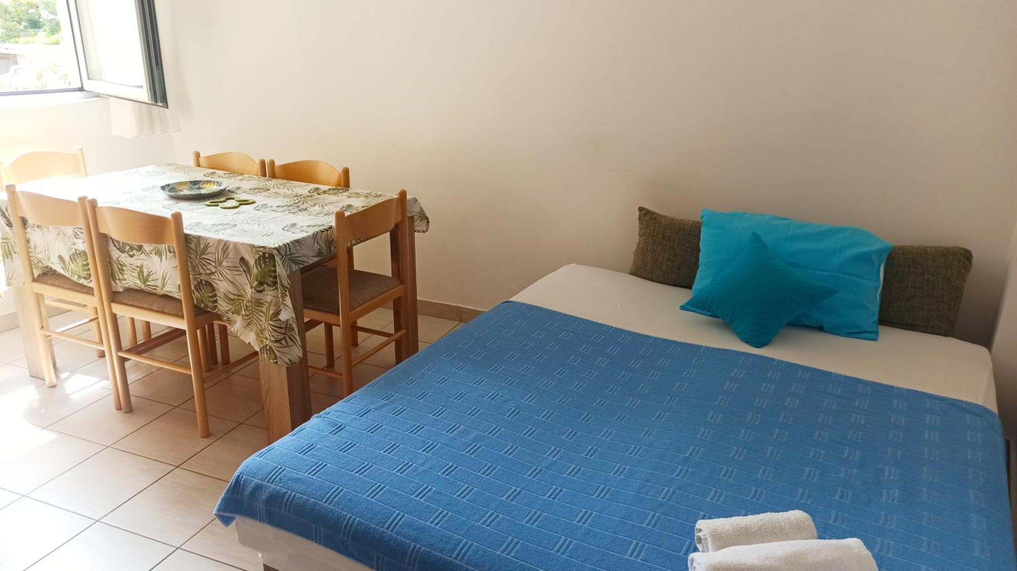 Apartments Mitende Budva Ruang foto