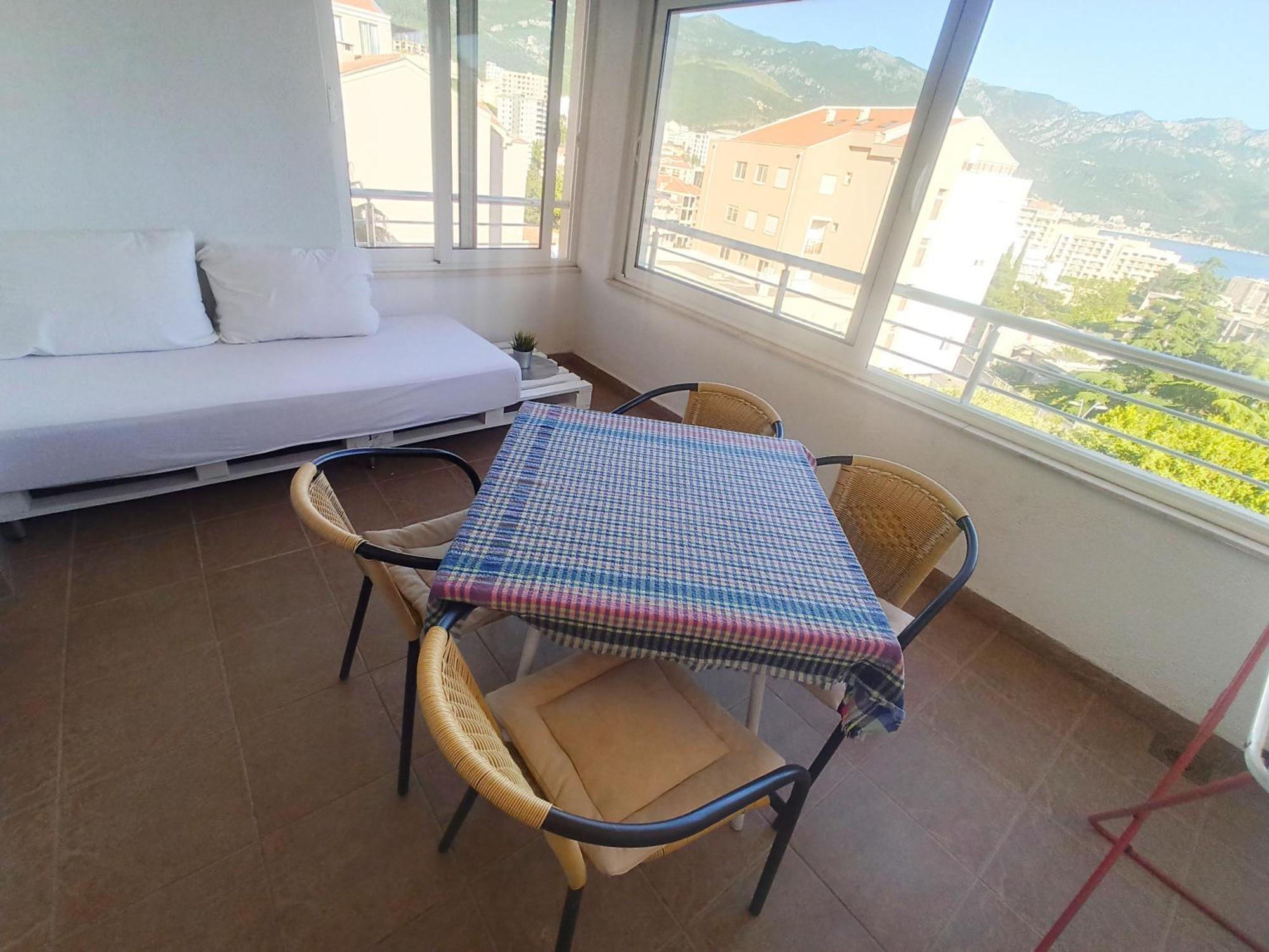 Apartments Mitende Budva Ruang foto