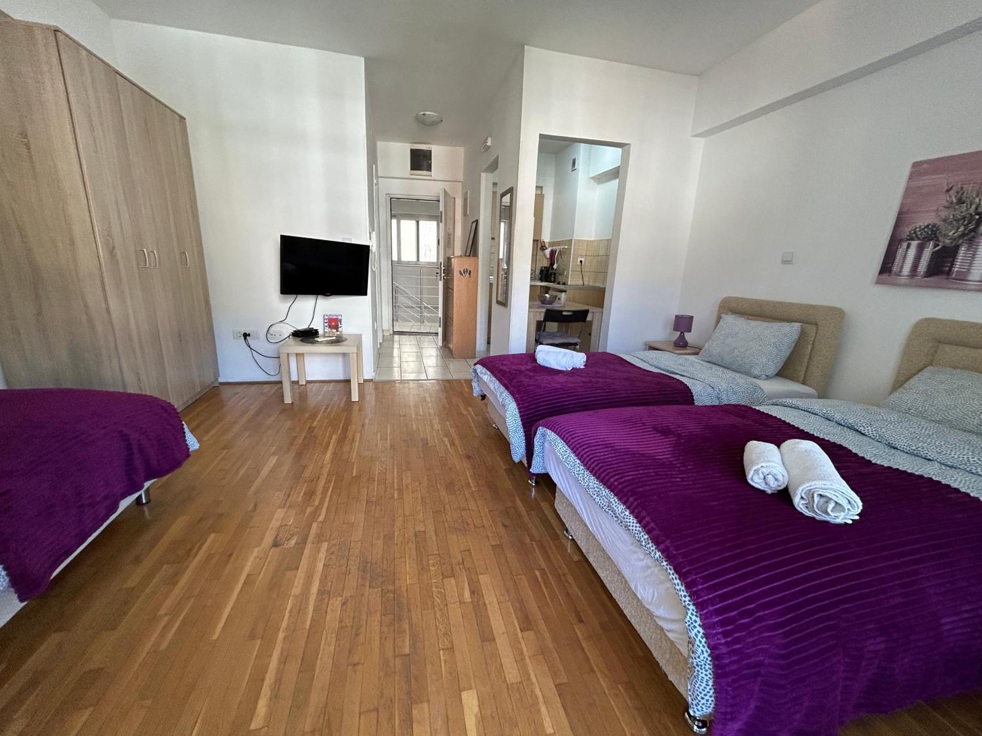 Apartments Mitende Budva Bagian luar foto